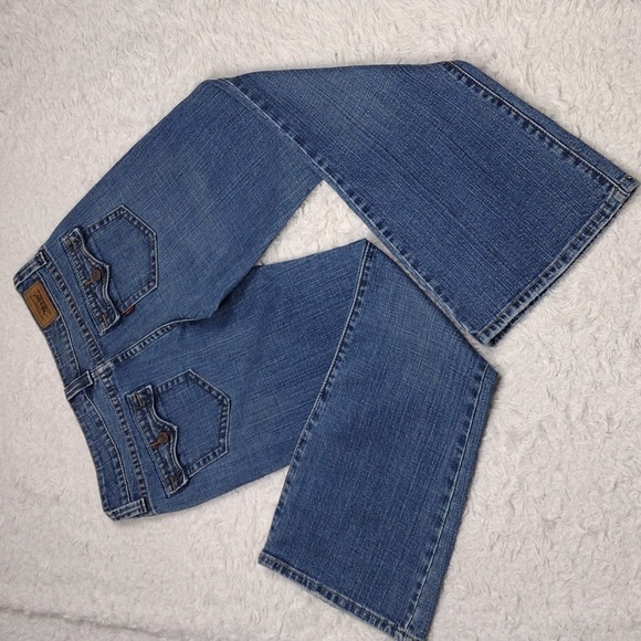 Levi's 515 Flare Blue Medium Wash Five Pocket Mid Rise Flare Leg Denim Jean - Picture 16 of 16